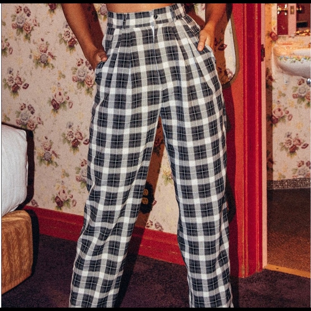 Jagger & Stone Checkered Trousers